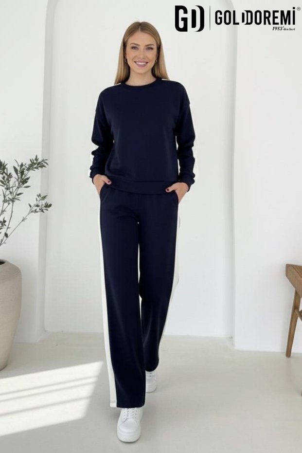 040 Modal Women's Striped Detail Sleeves Cuffed Loose Fit Tracksuit Set