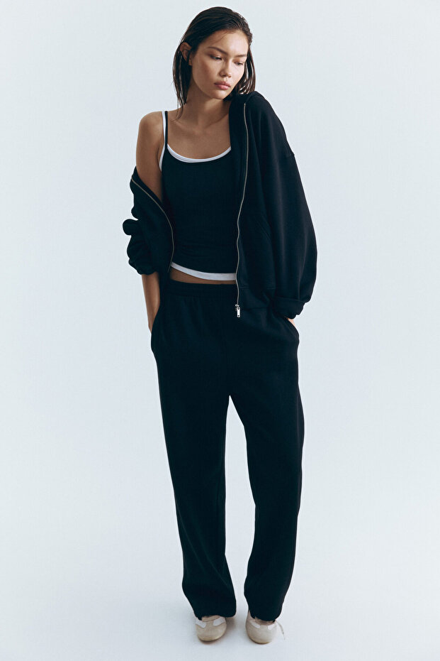 Kapüşonlu ve Fermuarlı Üst - 3