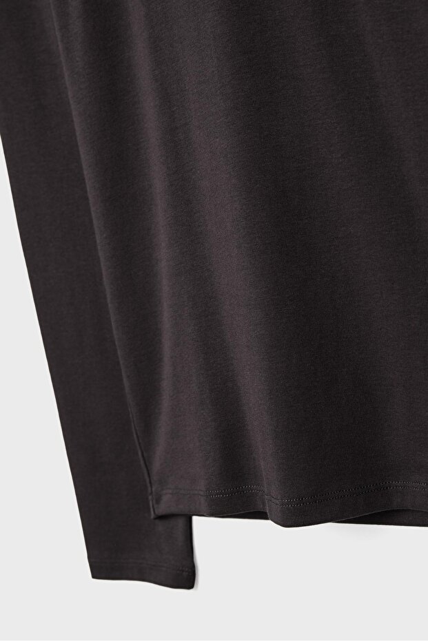 Basic dik yaka tişört - 7