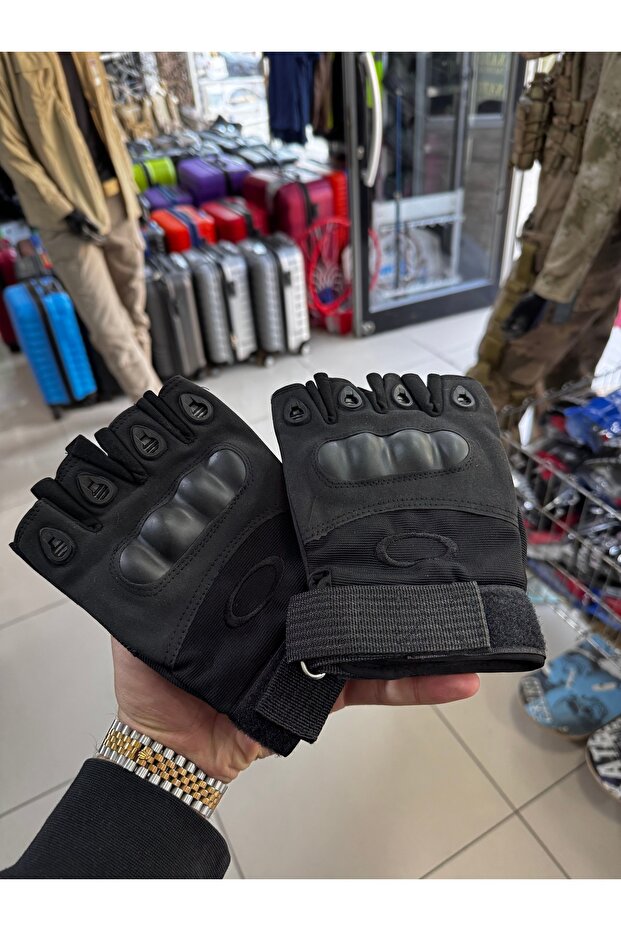 Taktik Kesik Eldiven - 1