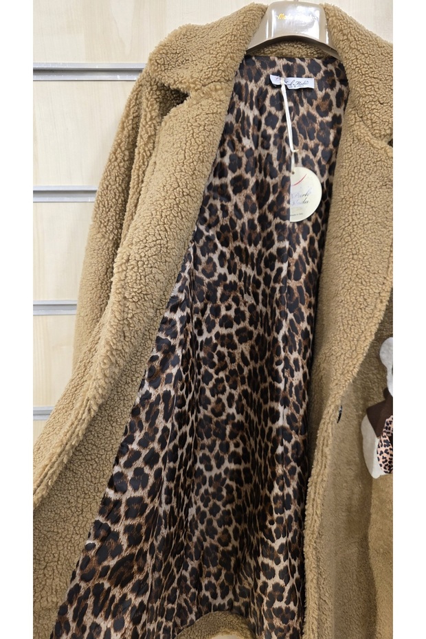 Plush Coat with Leopard Lining Inside - 5