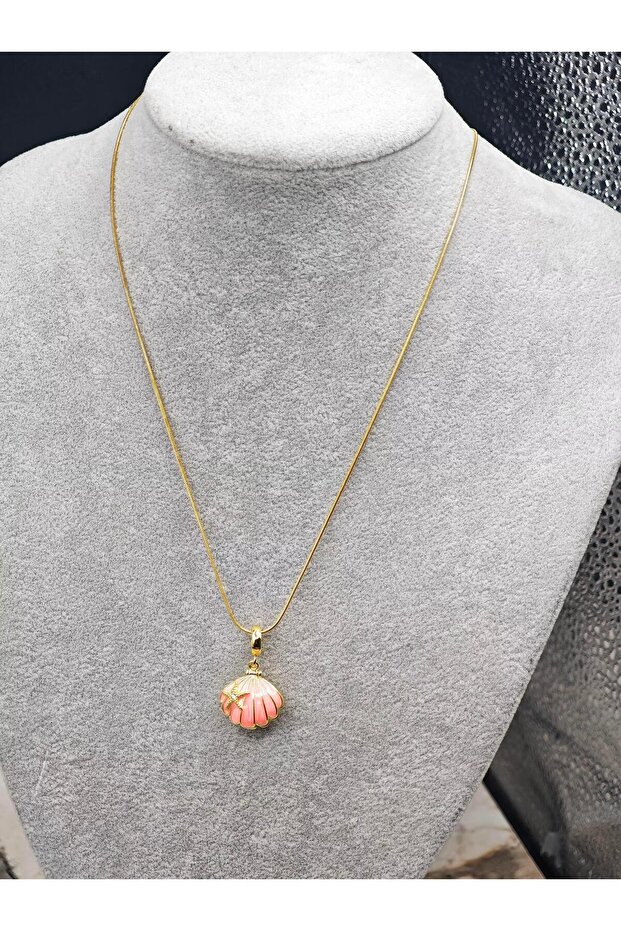 Modern Clamshell Pattern Steel Necklace