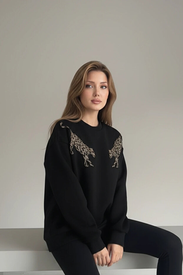Pul İşlemeli Kaplan Detaylı Oversize Sweatshirt - 5