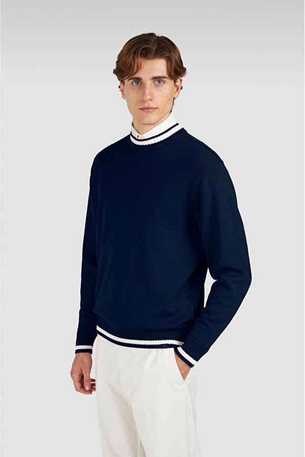 Men's Knitted Wool Roundneck Sweater