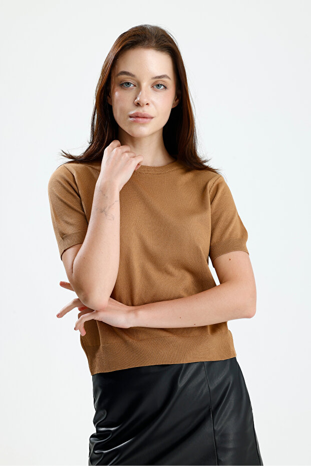 Kısa Kol Kadın Triko - 7