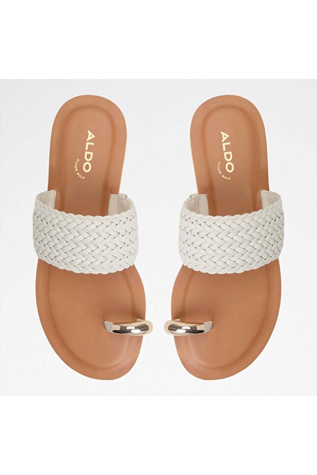 Beachwalk / Flat Sandals - 7