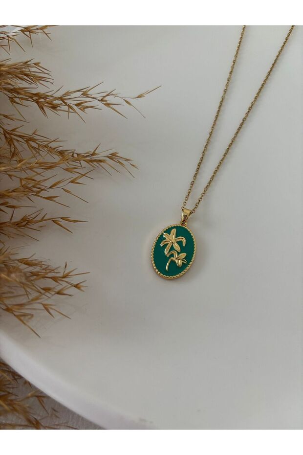 Green Plate Steel Necklace with Gold Flower Detail