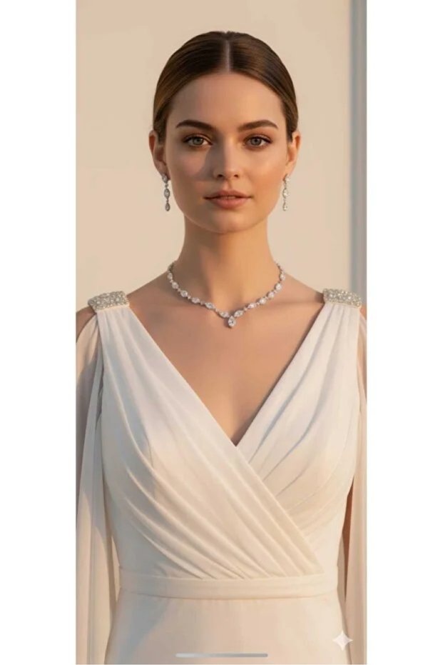 Minimalist Elegant Evening Jewelry Set – Teardrop and Marquise Stone Detail