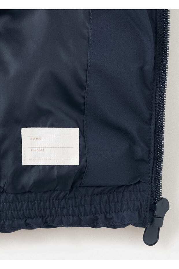 Kapüşonlu kapitone yelek - 4