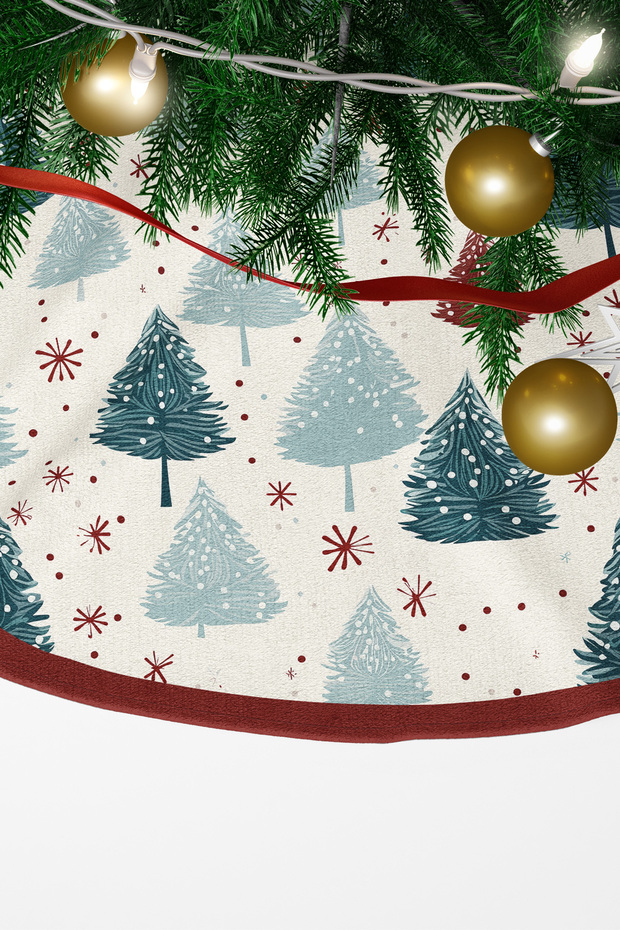 Pine Tree Patterned Pine Tree Cover with Red Border - 1