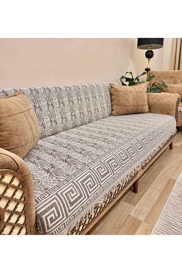 Seat Cover Luxurious Cotton Labyrinth Pattern Non-Slip Double-Sided Fringed Decorative Daily Use