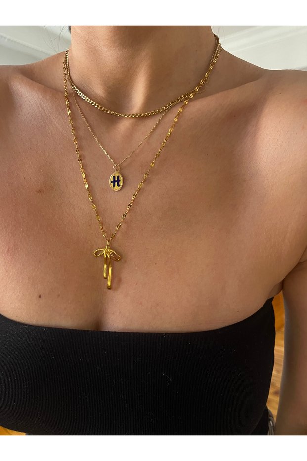 Steel bow necklace