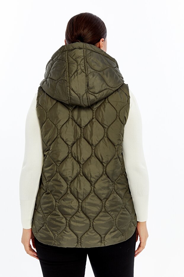 kısa kapitone kapişonlu yelek - 7