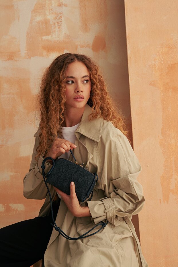 Denim Color Pattern Tiny Bag - 3