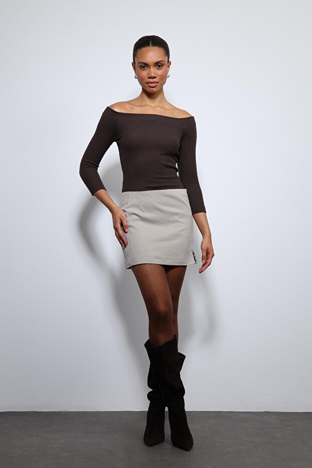 Coffee Open Shoulder Detailed Top