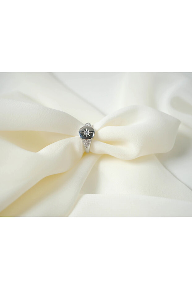 Yzk126 Sun Figured Ring with a Sparrow and Adjustable Size