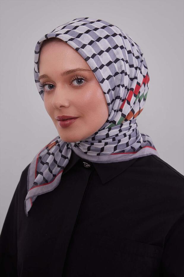 وشاح ناعم بنمط مكعبات رمادية - 3