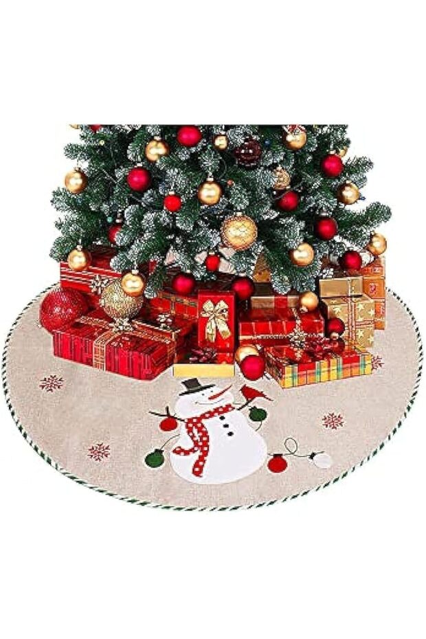 Christmas Tree Skirt 110 cm Snowman Gifts Place
