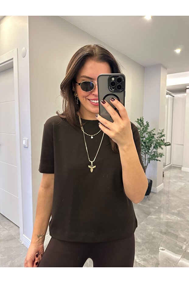 تيشيرت بياقة دائرية من العلامة التجارية الأصلية - بني - 1