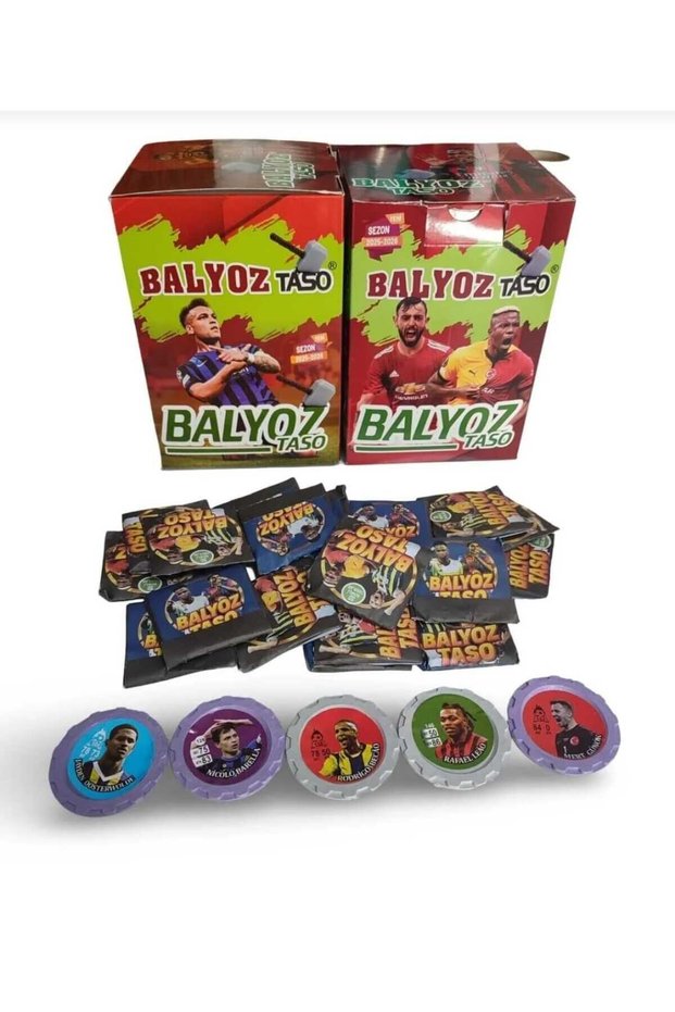 Balyoz Thick Model 15-Piece Nostalgia Football Player Figure Set – Latest Transfers and Legendary Players Set