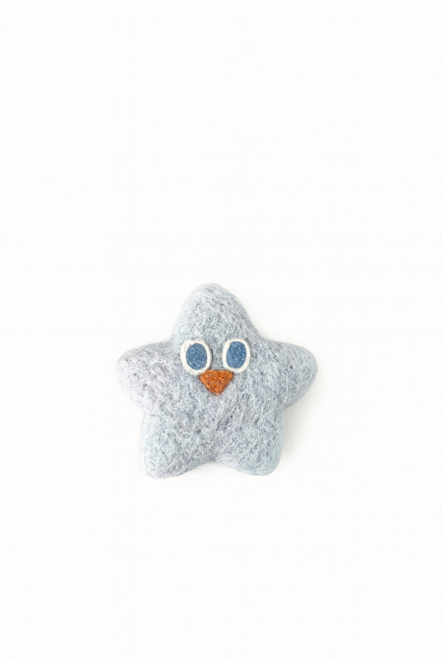 Handmade Felt Figure Brooch Buckle Crown Ornament – Cute Felt Accessory 72
