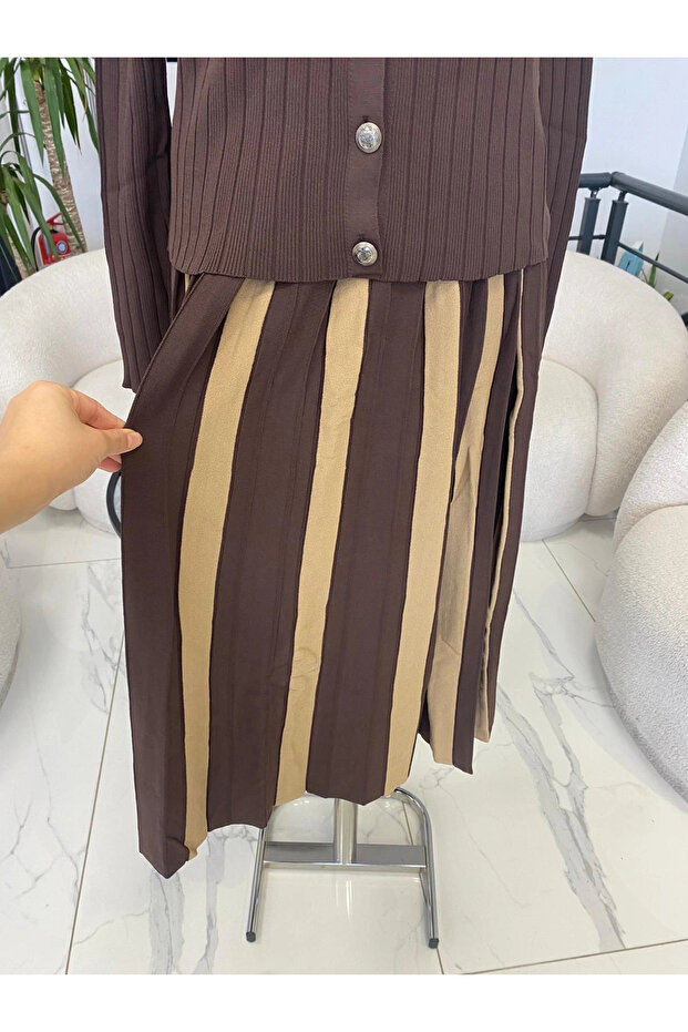Kalın Çizgili Etekli - 3