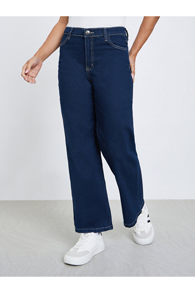 Solid Stretch Wide Leg Jeans - 2