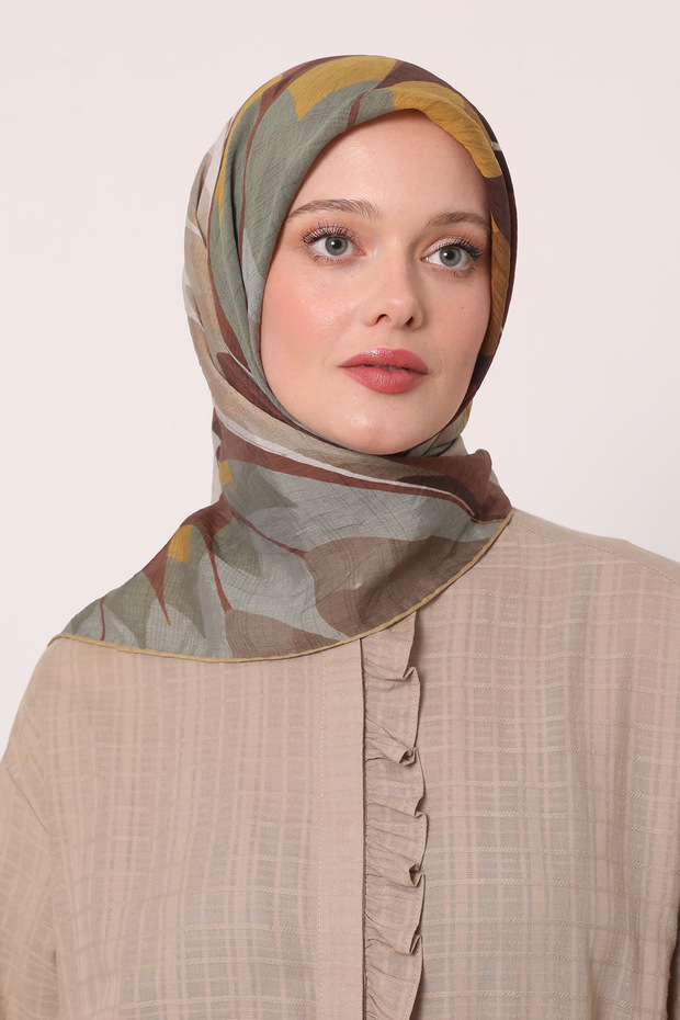 وشاح صيفي بنمط الباتيك - 1