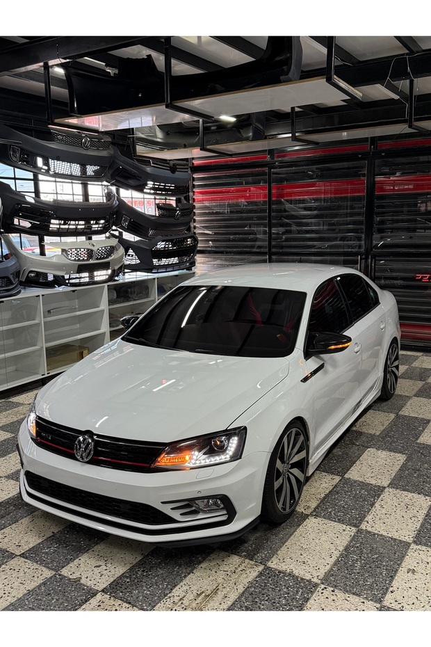 Jetta GLİ Hıghlıne Far - 3