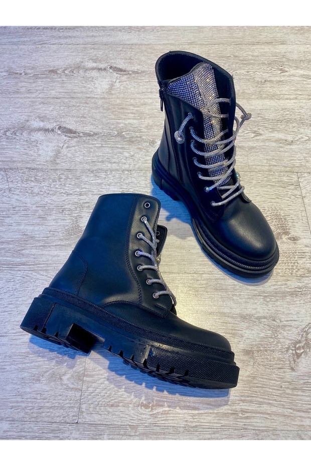 Taşlı Cilt Postal - 2