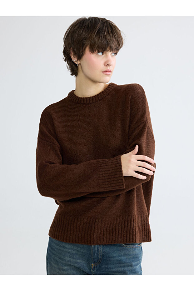 Esvab • Modern & Distinctive Zero Roba Collar Women's Knitwear Sweater