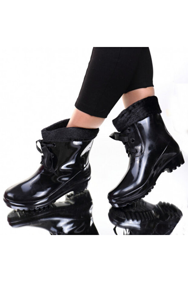 rubber boots - 3