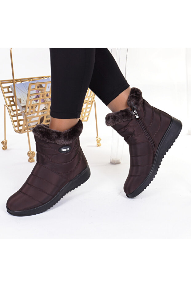 Brown Fur-lined Boots - 4