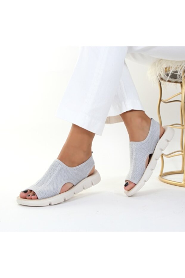 Lightweight gray sandals - 4