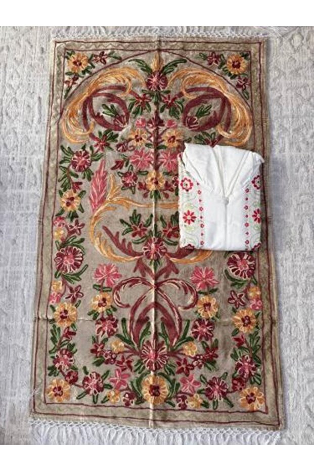 Atlas Prayer Set - 1