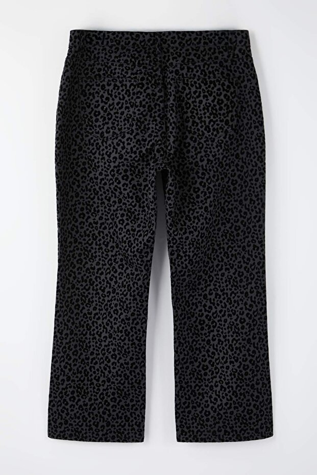 Siyah Süet Görünümlü Leopar Desenli Yüksek Bel Wide Leg/Geniş Paça Büyük Beden Jeans TBBAW26CJ00045 - 4