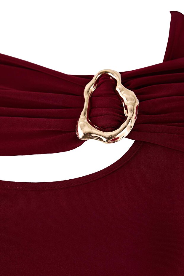 Bordo Aksesuar ve Cut Out Detaylı Vücuda Oturan Esnek Örme Bluz TBBAW26AF00083 - 3