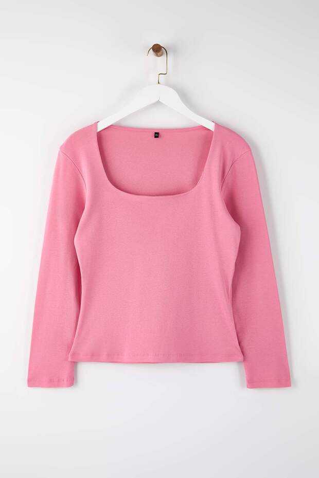 Pembe Basic Kare Yaka Örme Büyük Beden Bluz TBBAW26AF00133 - 2