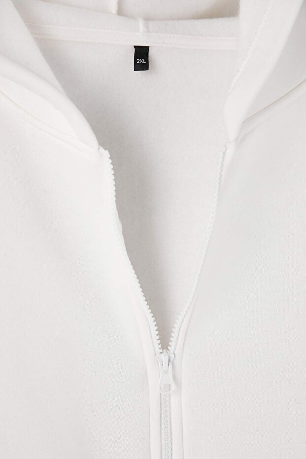 Ekru Kapüşonlu Oversize Crop Boy Büyük Beden Sweatshirt TBBAW26AO00030 - 3