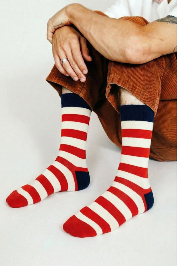 Men's Red and White Striped Cotton Toeless Seamless Wally Waldo Where's Wally Socks