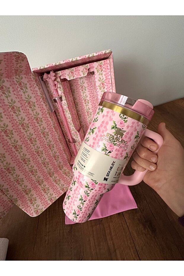 LoveShackFancy pipetli termos - 2