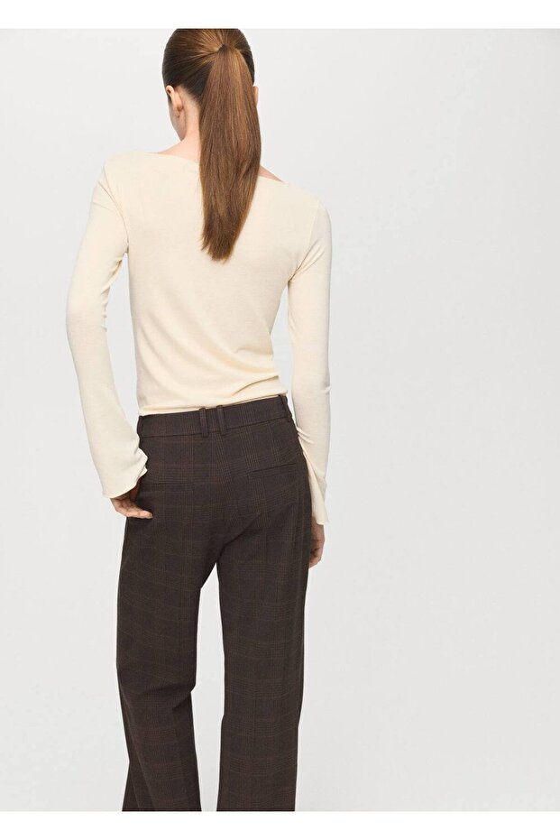 Kayık yaka tişört - 4