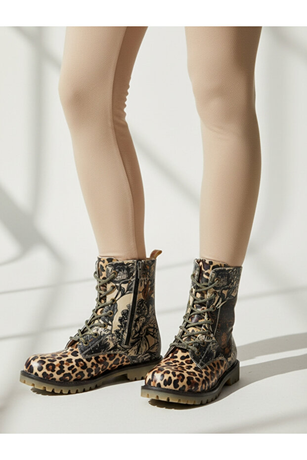 حذاء بني بطبعة الفهد - 8