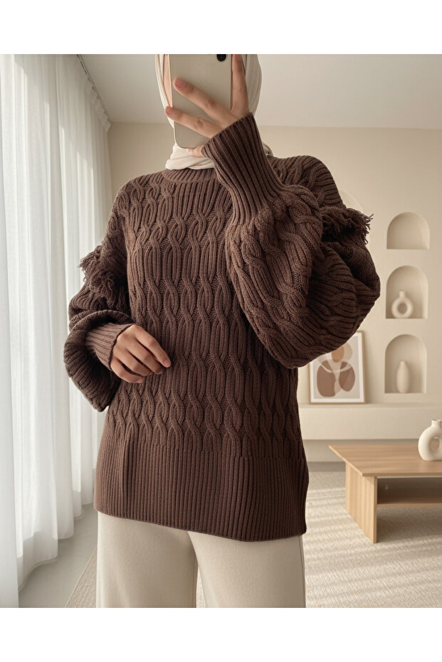Strickpullover mit Ballonärmeln und Quasten – Braun - 2