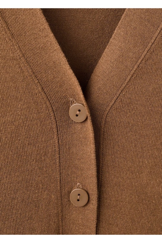 V yaka triko hırka - 6