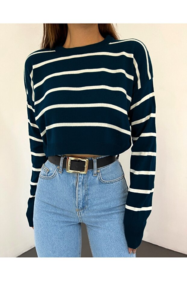 laci dünn gestreifter Crop-Strickpullover - 1