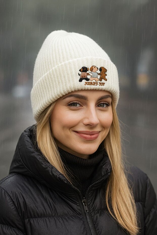 Ecru Knitted Animal Embroidered Women's Beanie