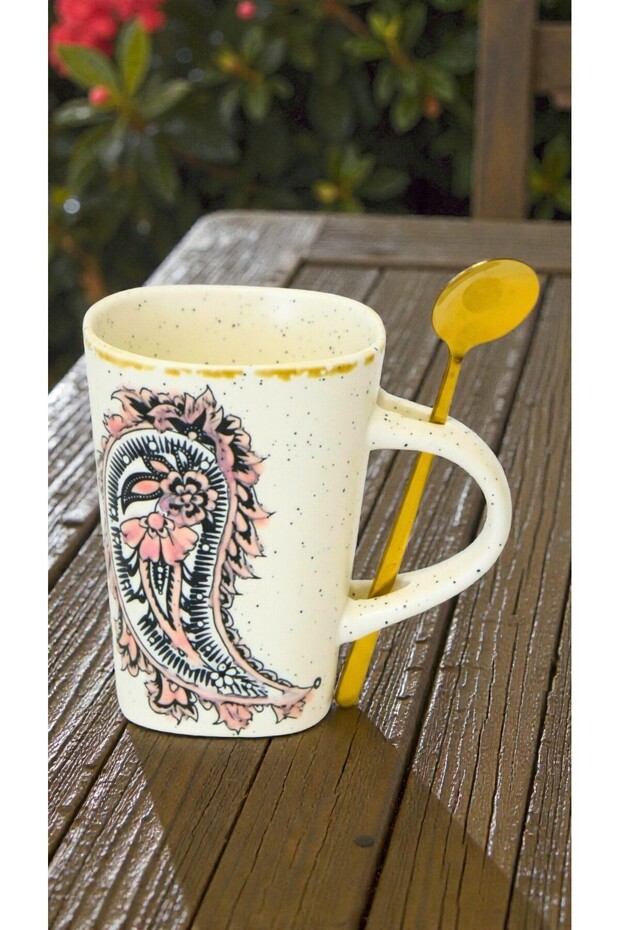 Meloria Ceramic Embossed Patterned Mug with Spoon 280 ml - 1