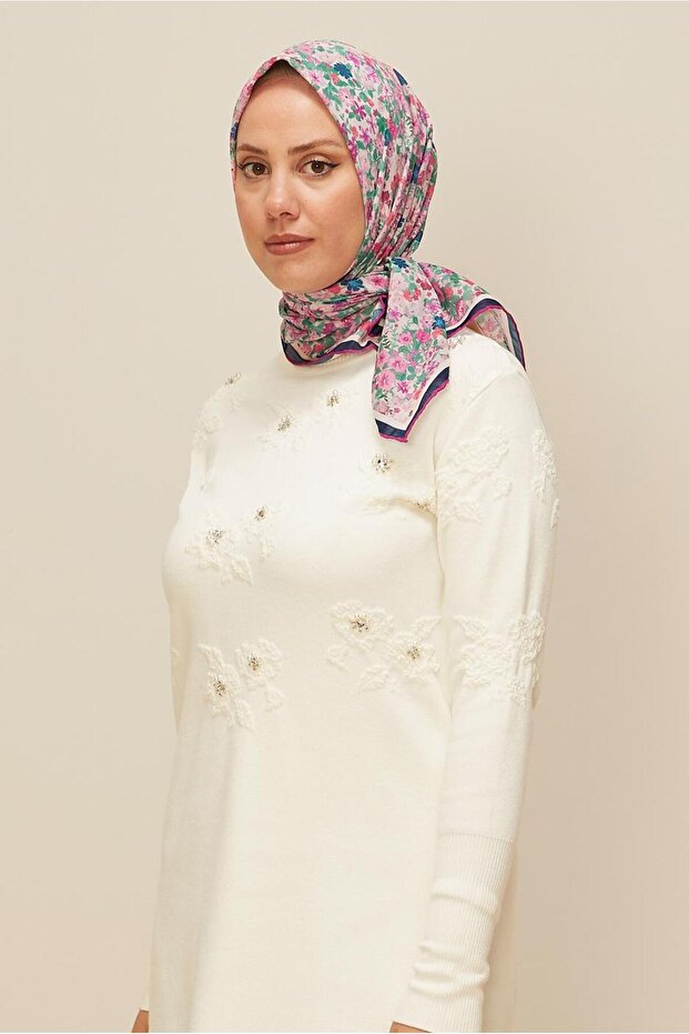 Flower Patterned Scarf 8603