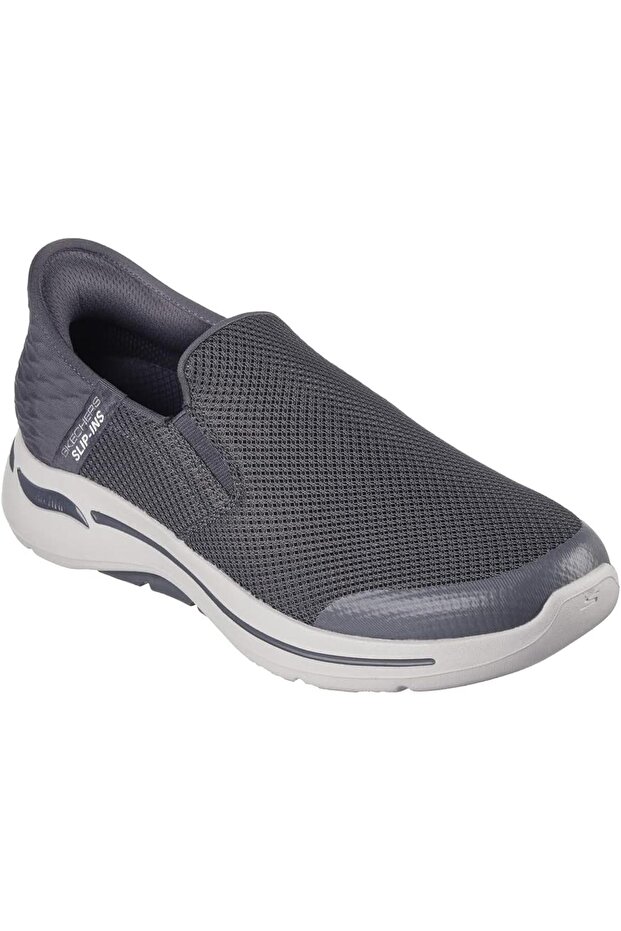 Go Walk Arch Fit - بدون استخدام اليدين